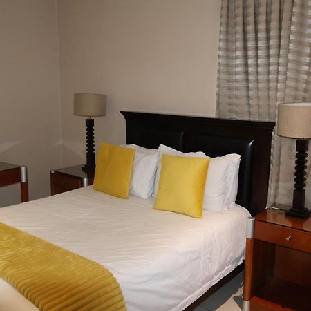 Airport Gardens Boutique Hotel Boksburg Kültér fotó