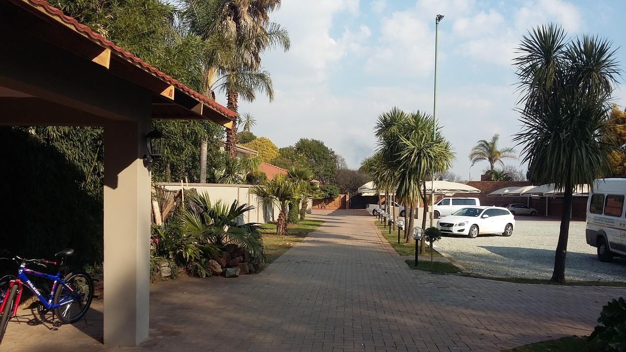 Airport Gardens Boutique Hotel Boksburg Kültér fotó