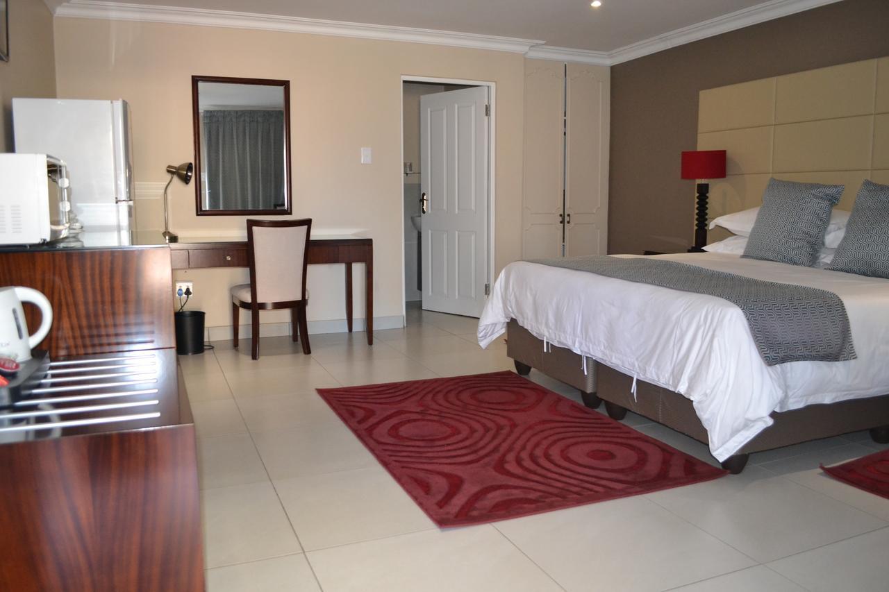 Airport Gardens Boutique Hotel Boksburg Kültér fotó