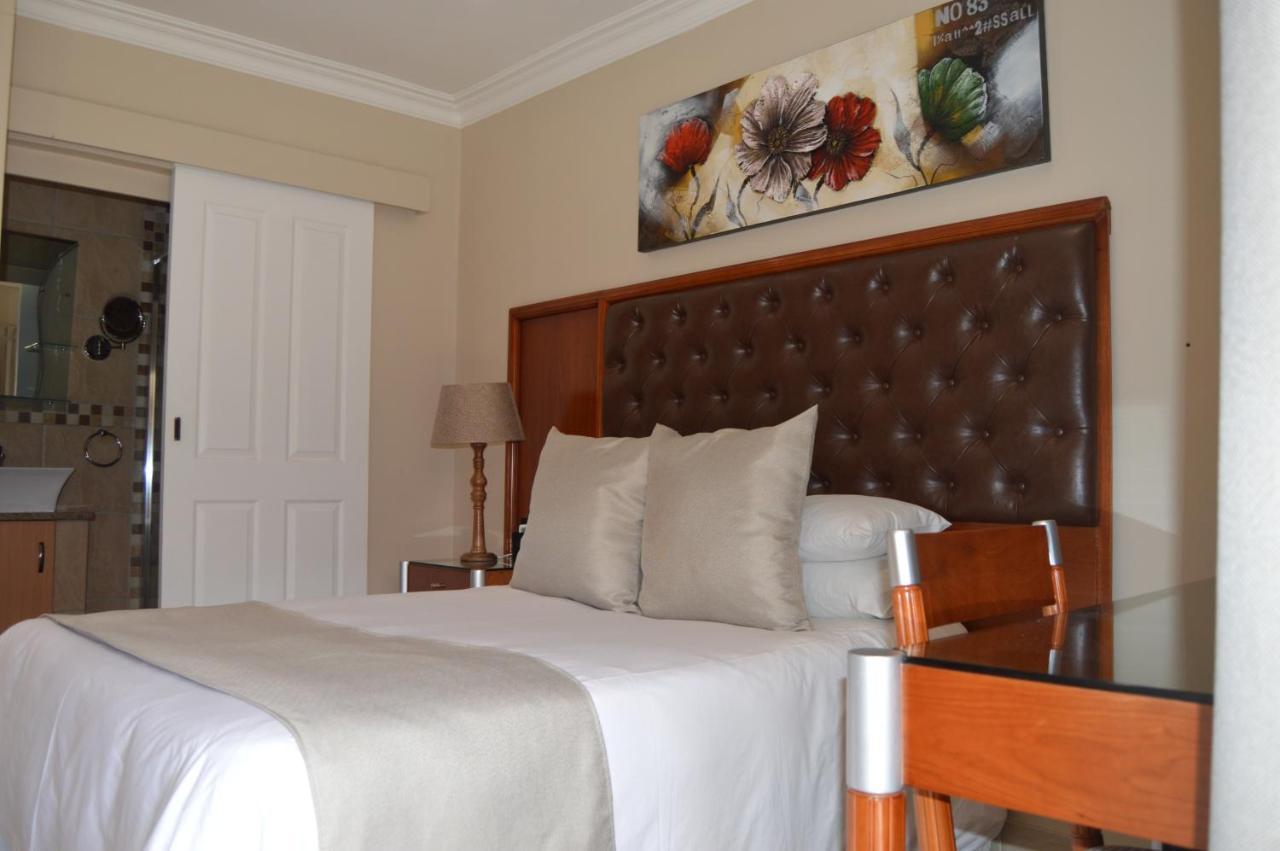 Airport Gardens Boutique Hotel Boksburg Kültér fotó