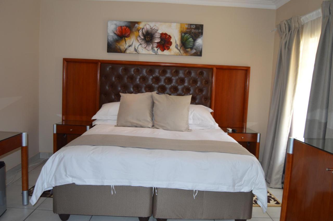 Airport Gardens Boutique Hotel Boksburg Kültér fotó
